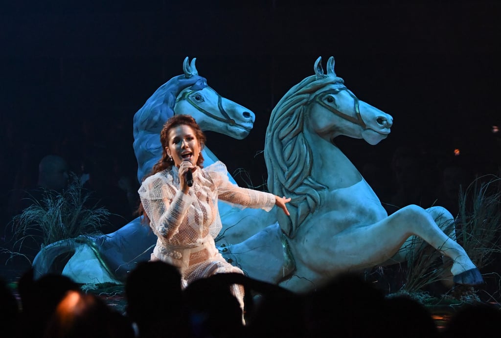 Halsey's "Graveyard" Performance at the MTV EMAs