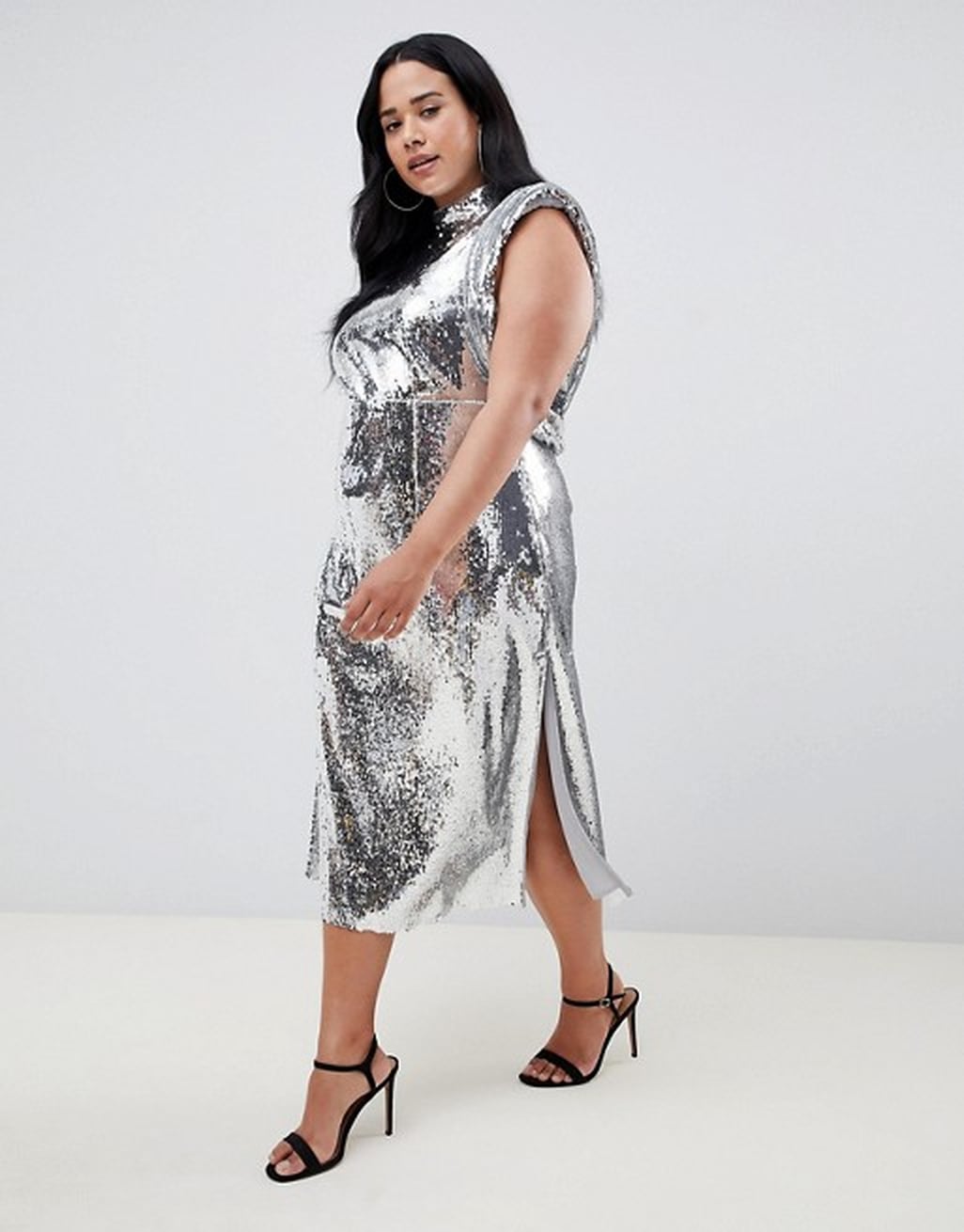 Priyanka Chopra Silver Dress on Ellen Jan. 2019 | POPSUGAR Fashion
