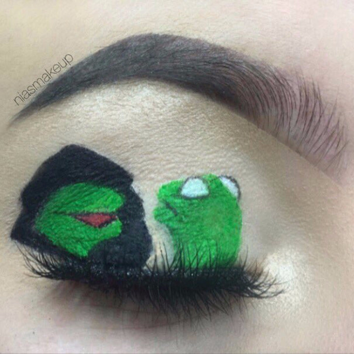 Eye Makeup Inspired By Memes Popsugar Beauty