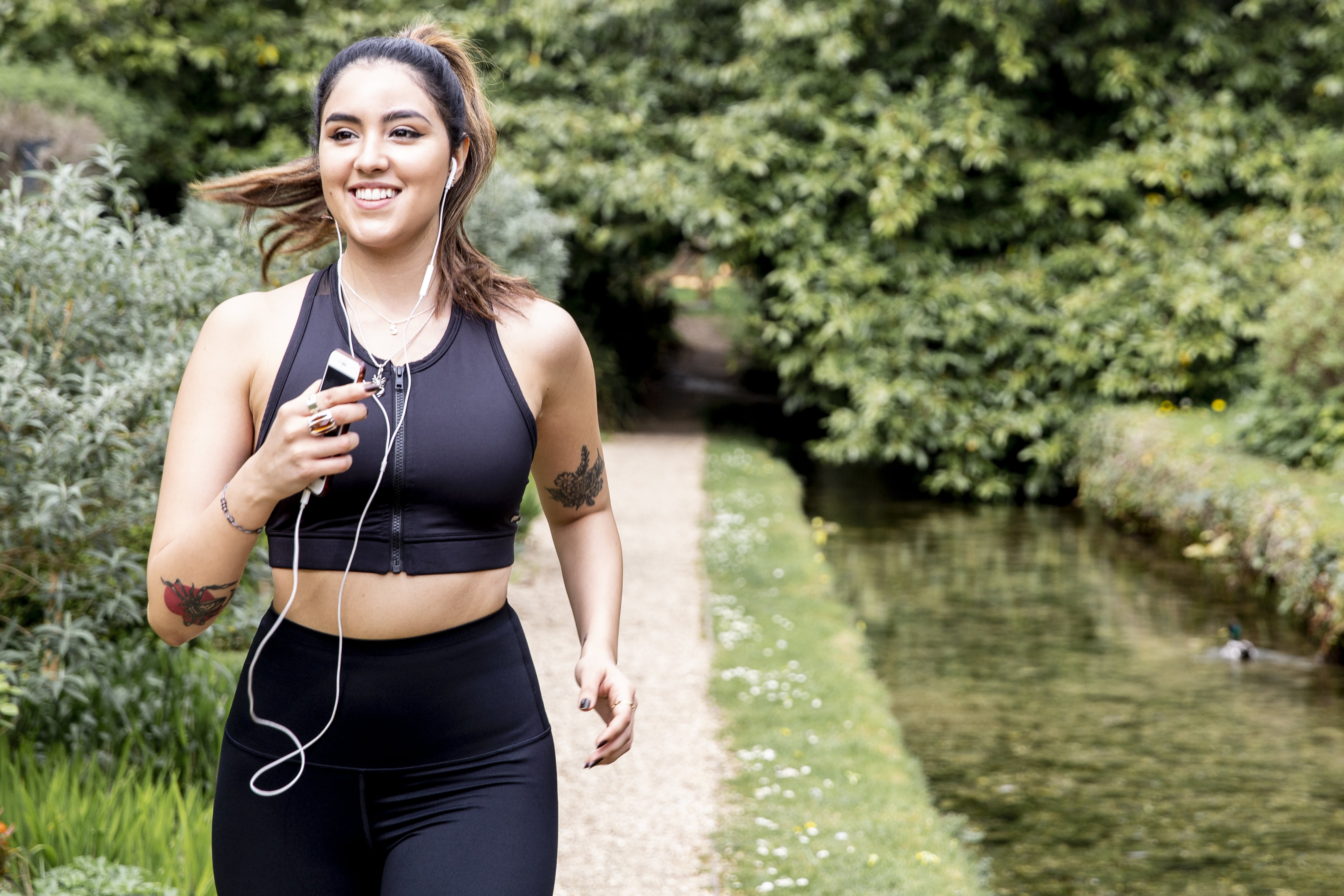 Are Tight Leggings Bad For Your Core and Pelvic Floor? POPSUGAR Fitness