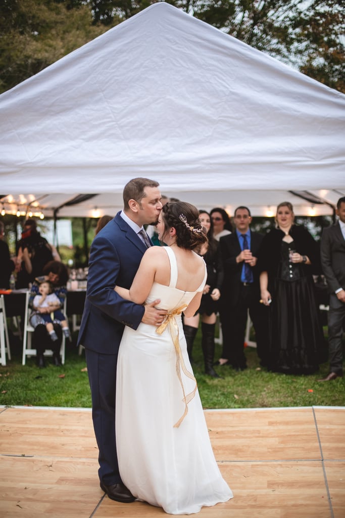 Halloween DIY Backyard Wedding Ideas