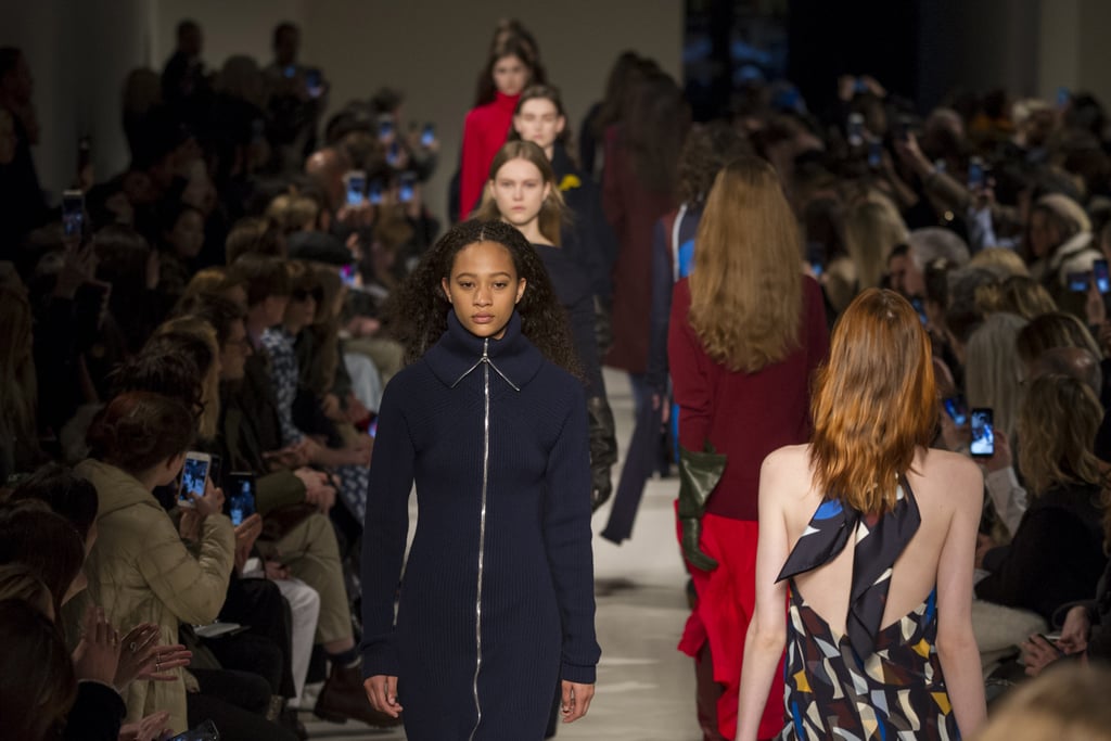 Victoria Beckham Fall 2017 Runway