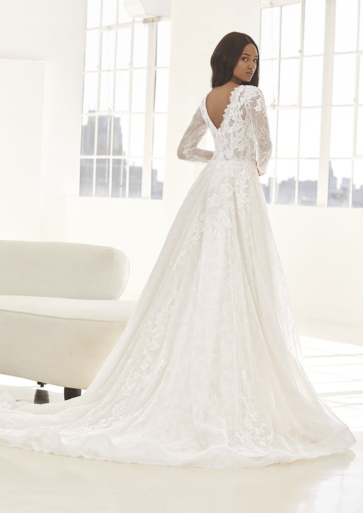 pronovias curvy