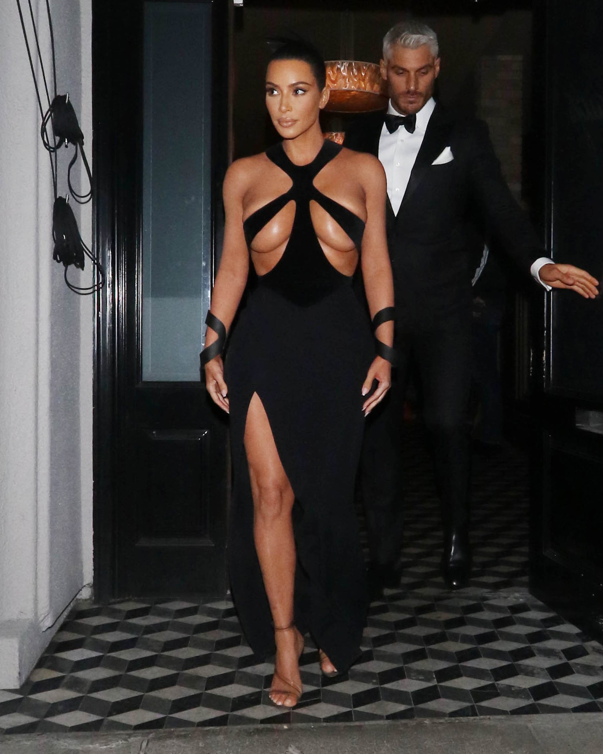 Kim Kardashian Poses With Hairstylist Chris Appleton Wearing Balenciaga  Black Top and Leggings Look – Fashion Bomb Daily