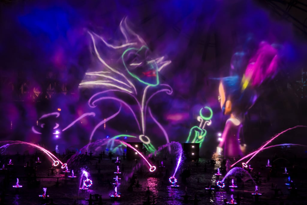 The Halloween-Themed World of Color Show Is Not to Be Missed