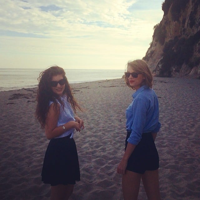 Best friends Taylor Swift and Lorde had a "bare feet in the sand" kind of day together.
Source: Instagram user taylorswift