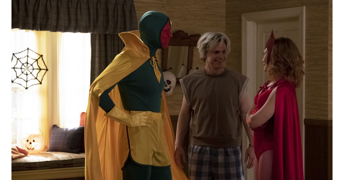 A Breakdown of WandaVision's Best Outfits POPSUGAR Fashion UK Photo 12