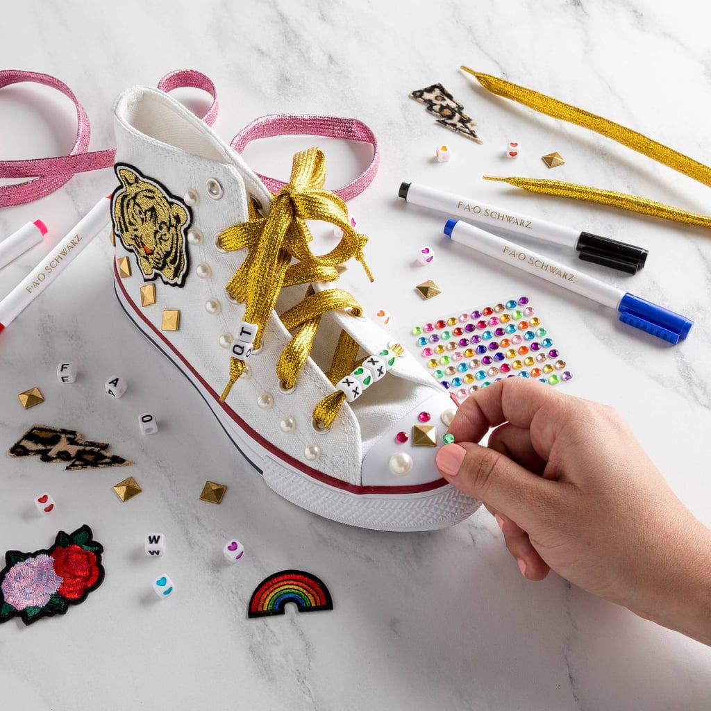 For Creative Ones: FAO Schwarz Fashion Designer DIY Sneaker Decorating Set