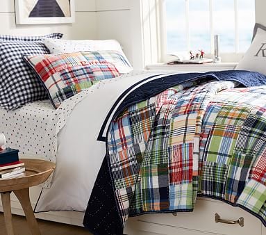 plaid pattern quilt