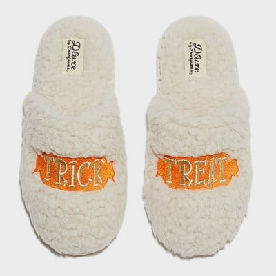 Target Dluxe by Dearfoams Women's Halloween Trick-or-Treat Slippers in Cream