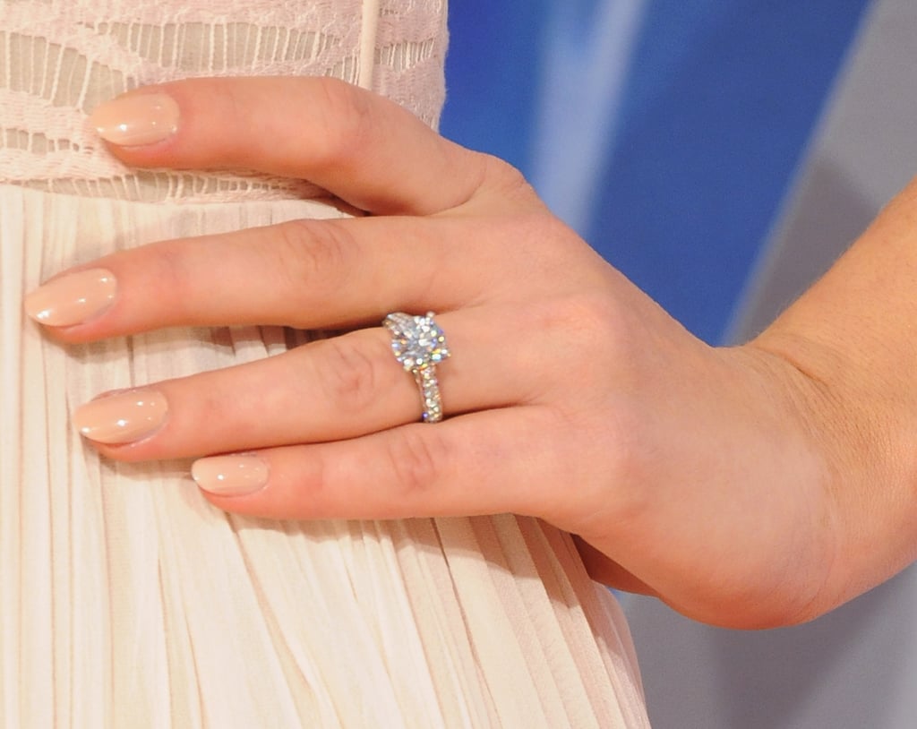 Hannah Davis Engagement Ring From Derek Jeter