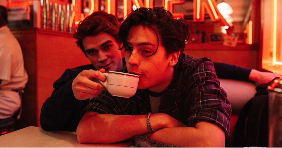 Cole Sprouse Riverdale Reddit AMA POPSUGAR Entertainment