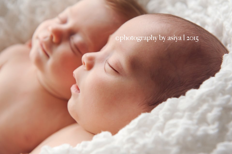 Newborn Twin Photo Ideas