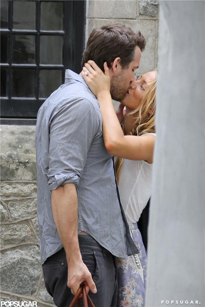 Newlyweds Blake Lively And Ryan Reynolds Kissed In Charleston Blake