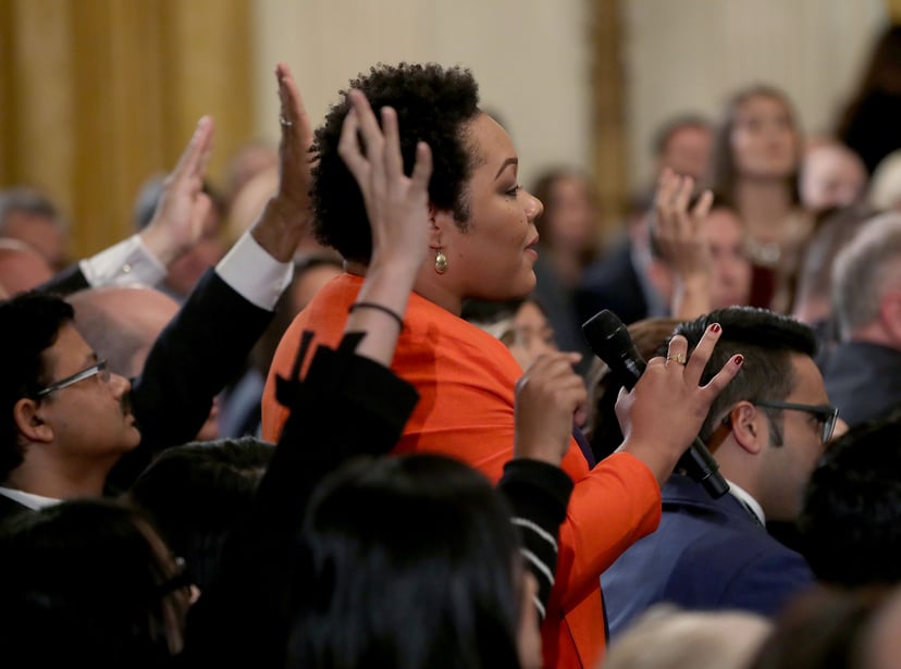 WASHINGTON, DC - NOVEMBER 07: Yamiche Alcindor of PBS NewsHour asks a question to U.S. President Donald Trump after remarks by the President a day after the midterm elections on November 7, 2018 in the East Room of the White House in Washington, DC. Repub