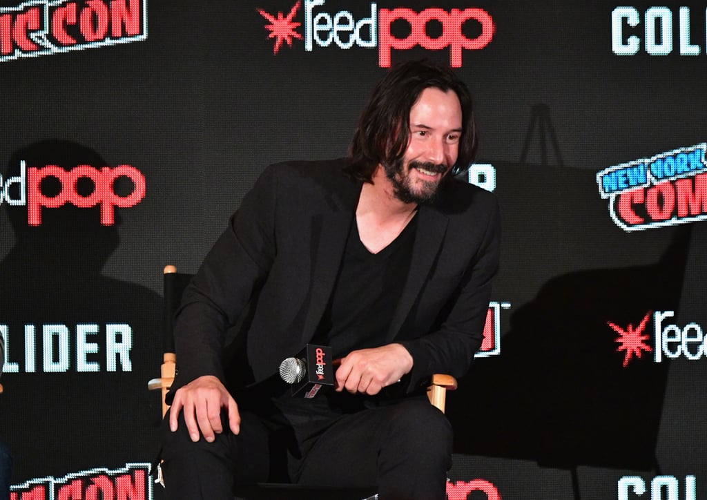 Pictures of Keanu Reeves Smiling