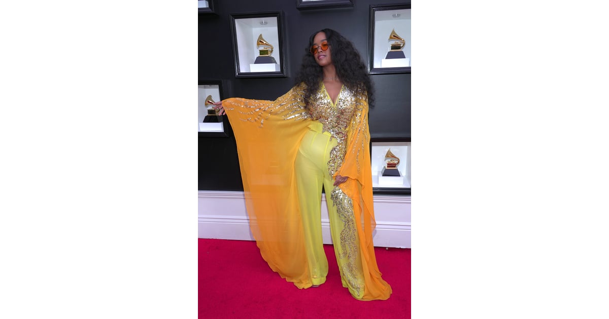 H.E.R. at the 2022 Grammys Grammys 2022 Red Carpet Fashion POPSUGAR