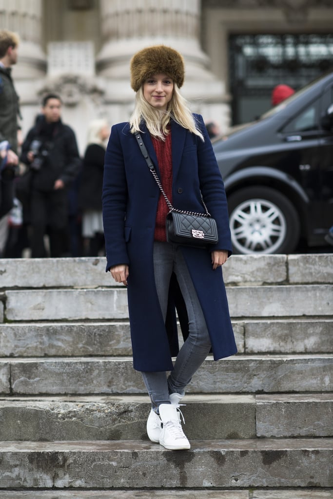 Easy does it in skinny denim and fresh white kicks.
Source: Le 21ème | Adam Katz Sinding