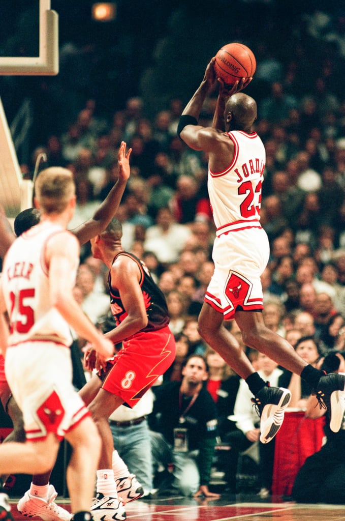 40 Stunning Photos of Michael Jordan Soaring Through the Air