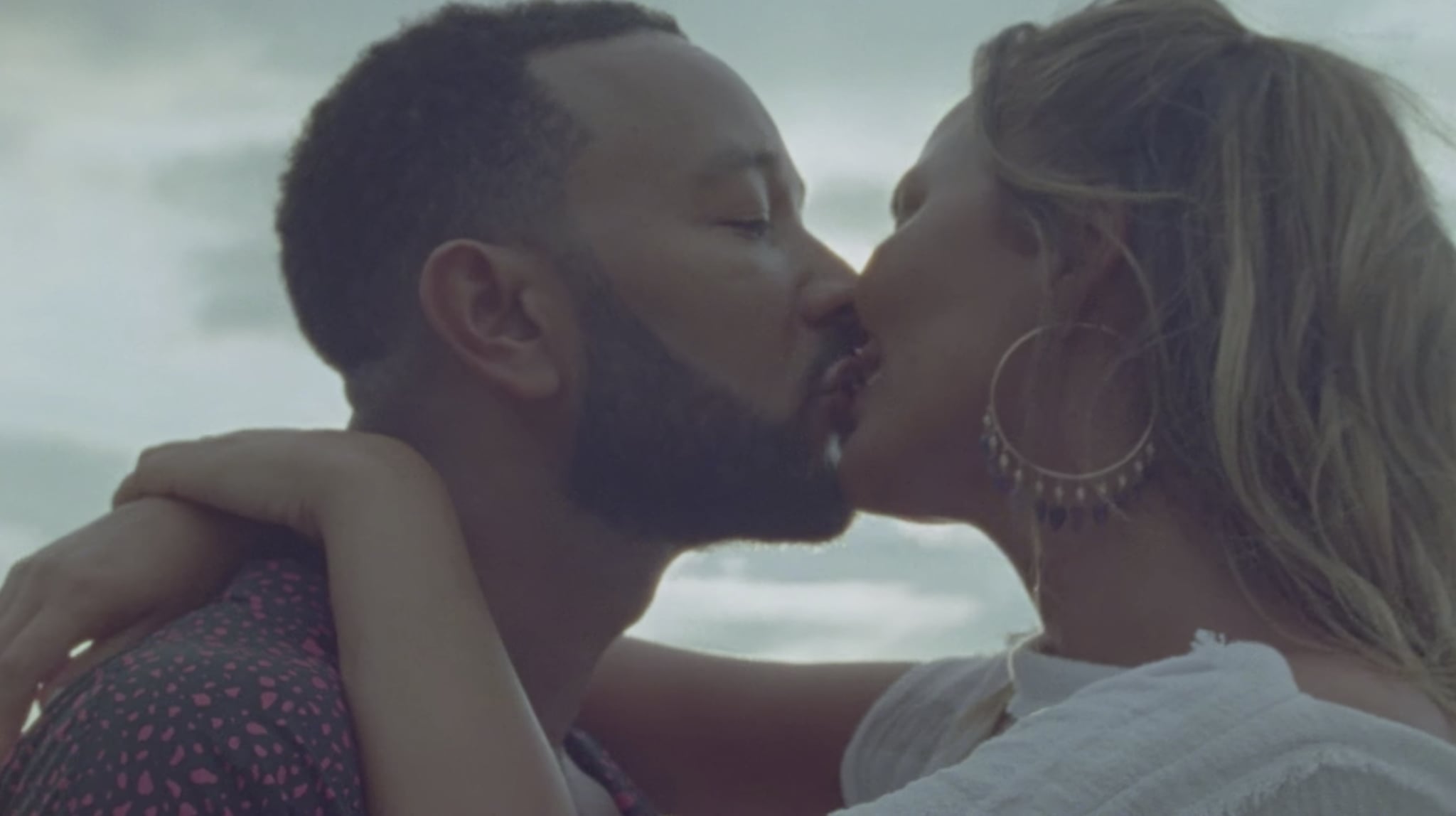 Chrissy Teigen And John Legend Expecting Third Child Popsugar Celebrity Uk