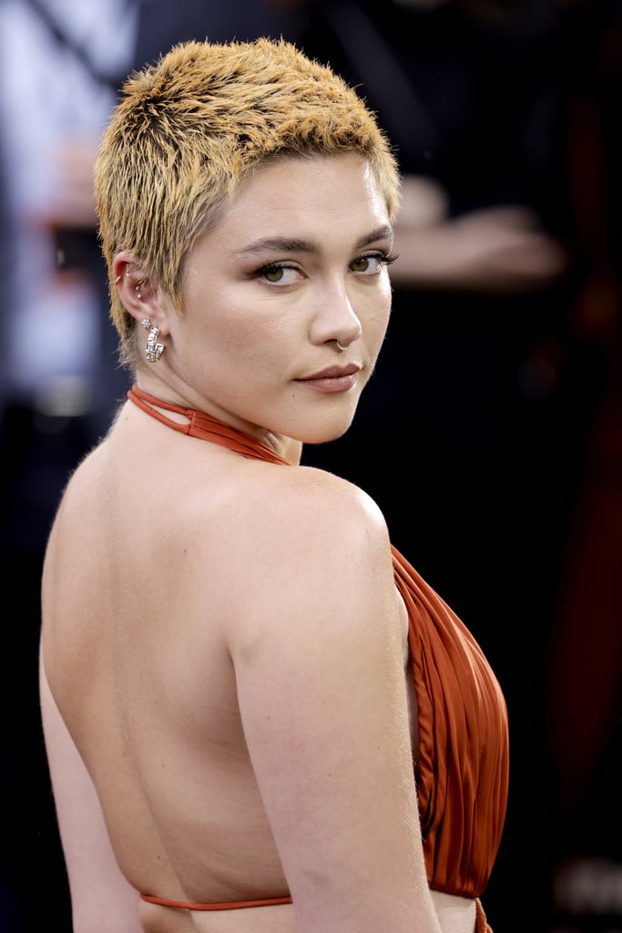 Florence Pugh's Velvet Crop Hairstyle