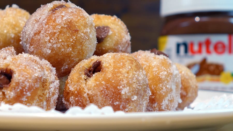 Nutella-Stuffed Cronut Holes