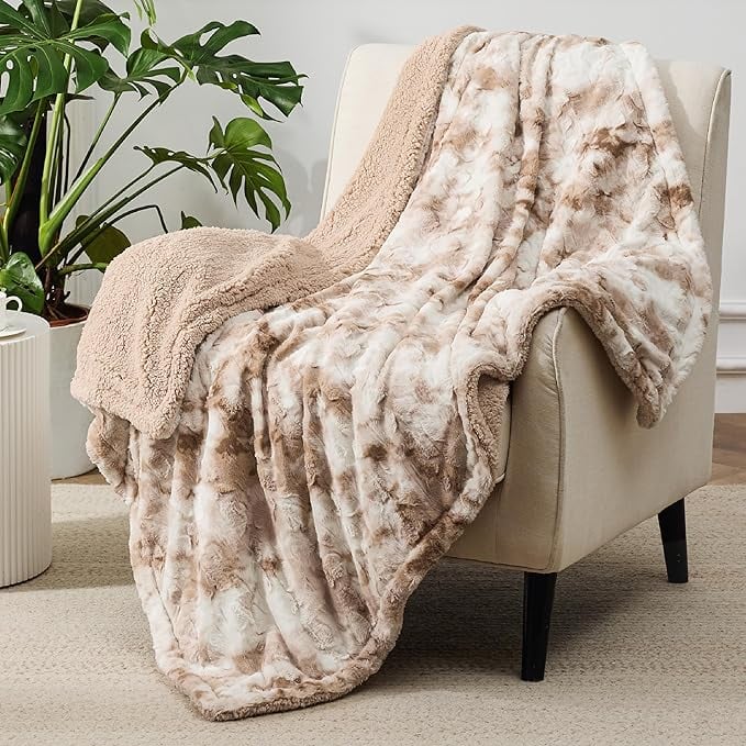 Best Prime Day Deal Under $25 on a Plush Throw Blanket