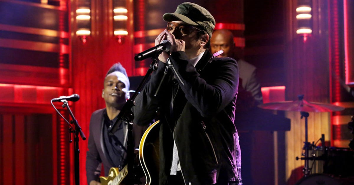 Jimmy Fallon and The Roots Perform as U2 | PS Entertainment