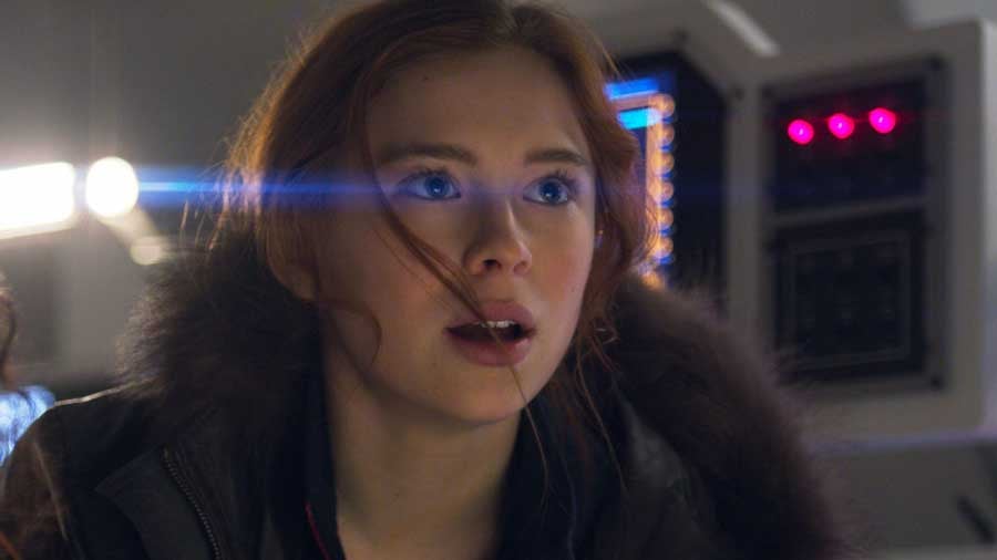 Mina Sundwall As Penny Robinson Lost In Space Netflix Cast Popsugar Entertainment Photo 5 0199