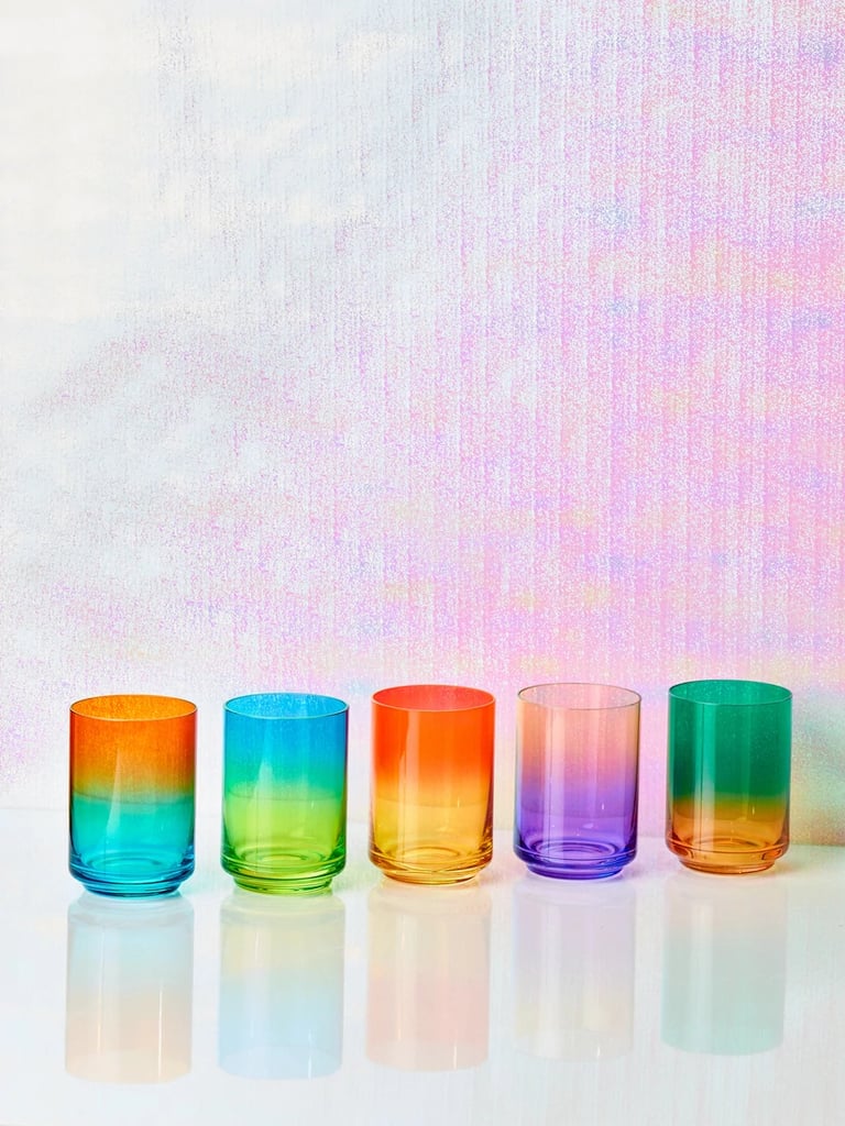 A Rainbow of Cups: Lateral Objects Gradient Glass