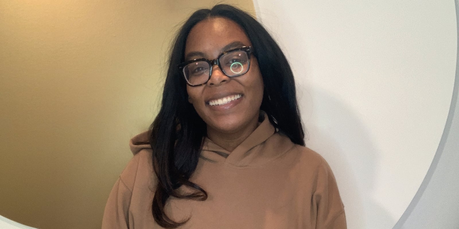 How a Hairstylist's Affirmations Helped Me Love My Coils - Vimarsana News