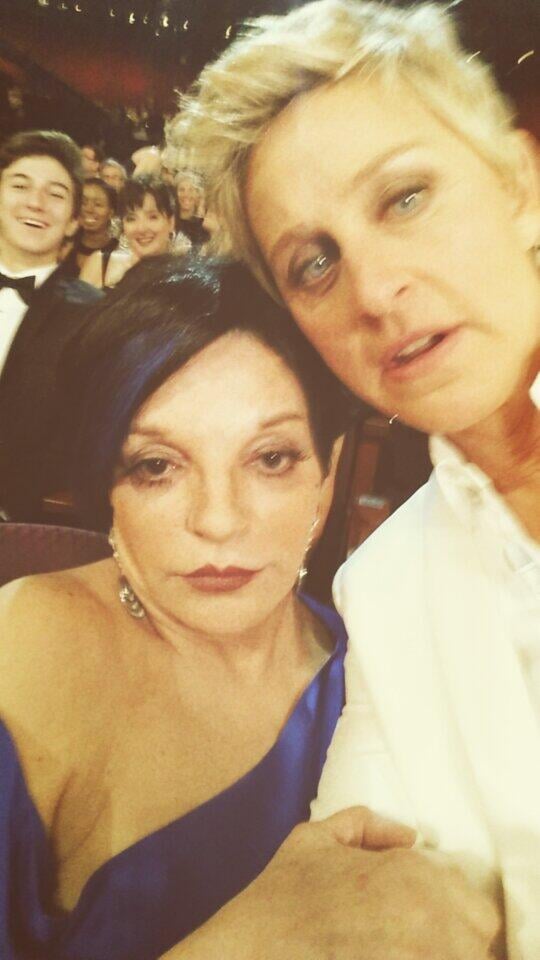 Ellen DeGeneres posted a picture with Liza Minnelli — "#Besties."
Source: Twitter user TheEllenShow