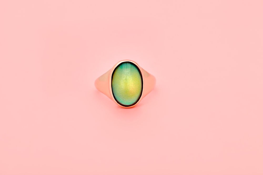 The Piece Turns Plenty of Different Colors, Depending on Your Body Temperature