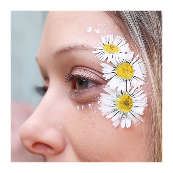Temporary Festival Flowers // Ditsy Daisies
