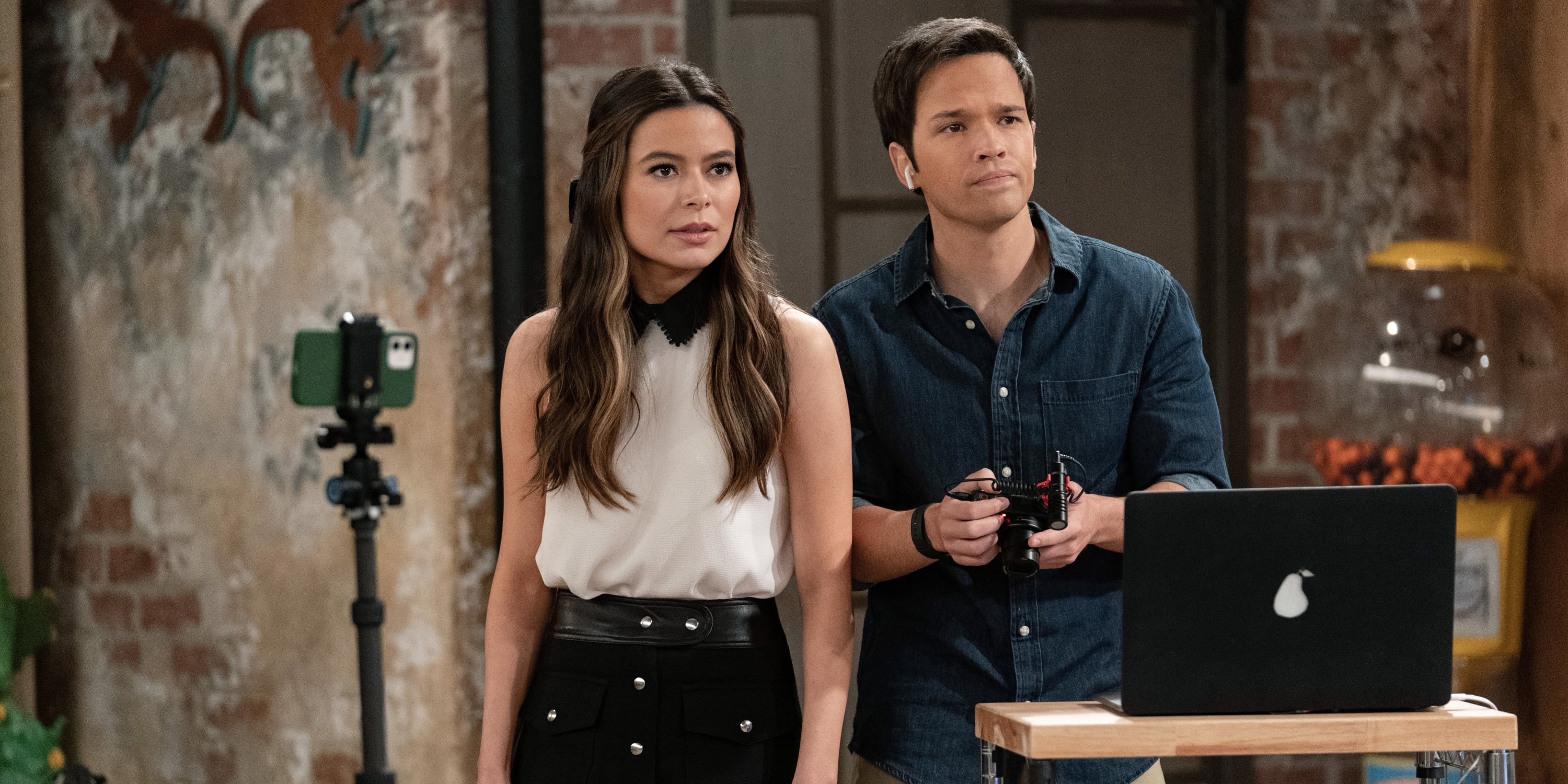 iCarly Reboot Will There Be a Season 3? POPSUGAR Entertainment