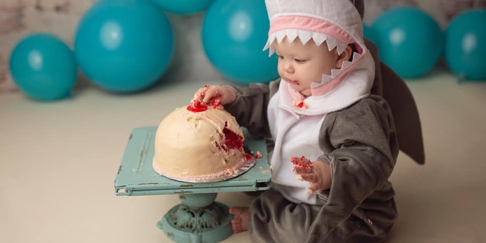 Mom's Adorable 'Baby Shark' & Boob Cake Smash Is an Ode to Her Little Biter