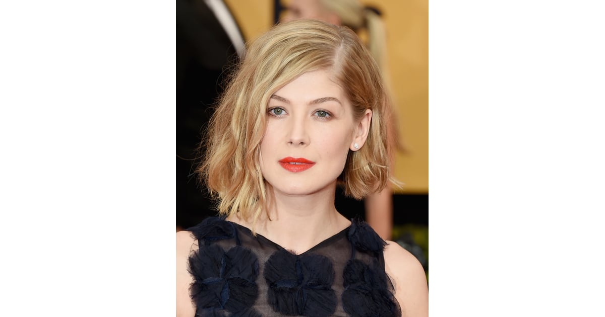 Rosamund Pike | Hair and Makeup at SAG Awards 2015 | Red Carpet
