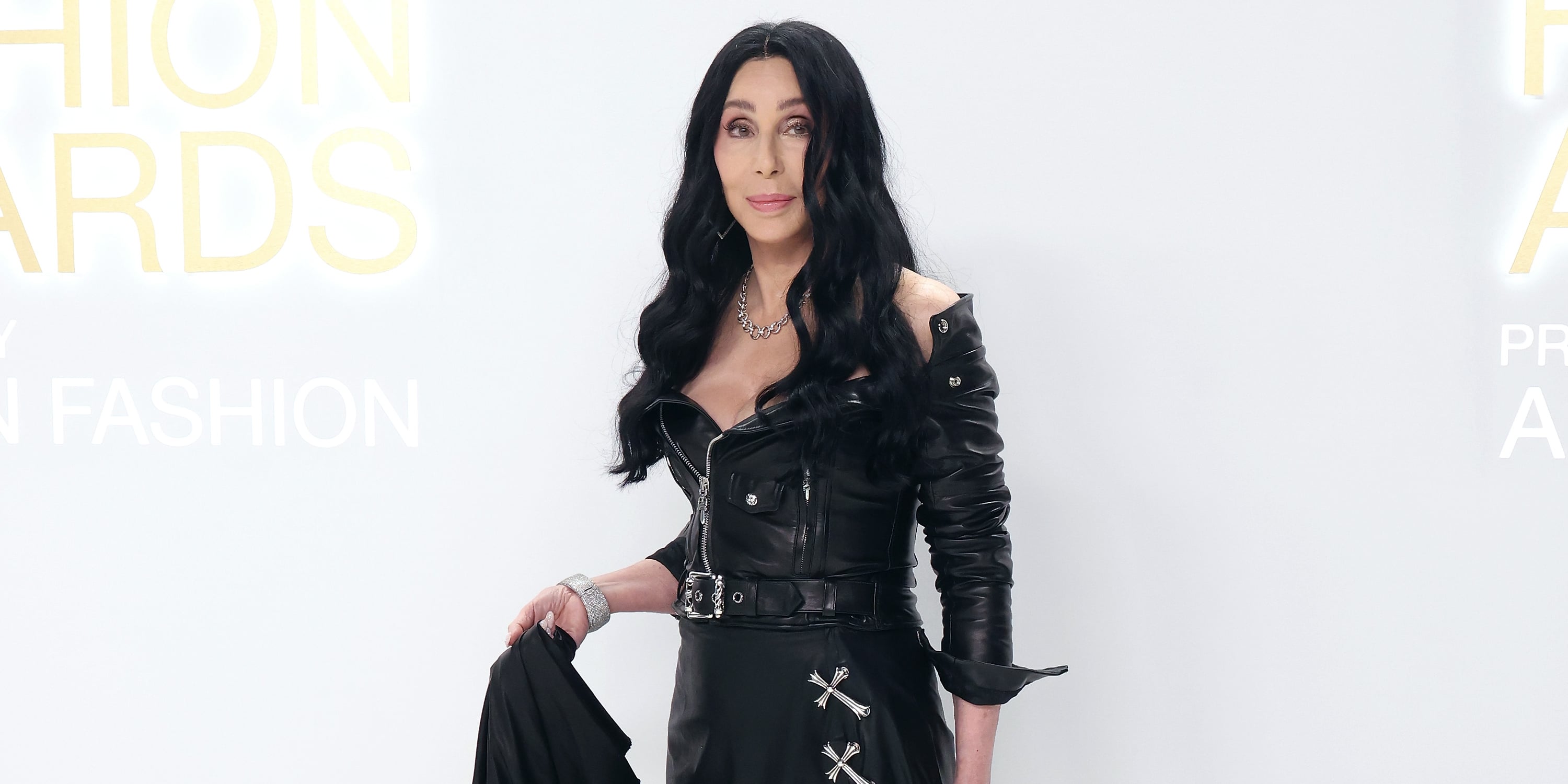 Cher Is Keeping Her Signature Long Hair When She Turns 80 - Vimarsana News