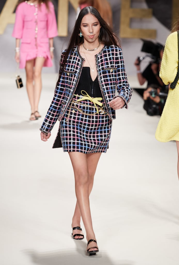 Chanel's SS22 Show Was a Throwback to the '90s Runway