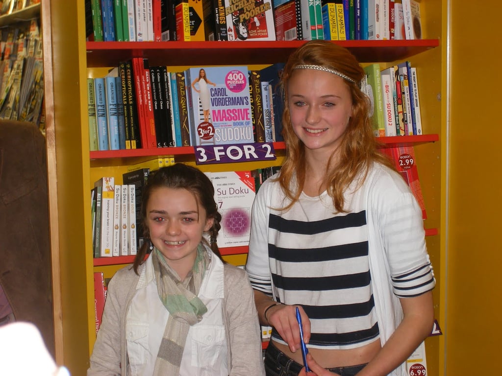 Maisie Williams (Arya Stark) and Sophie Turner (Sansa Stark) — you cannot.
Source: Blogspot user thewertzone