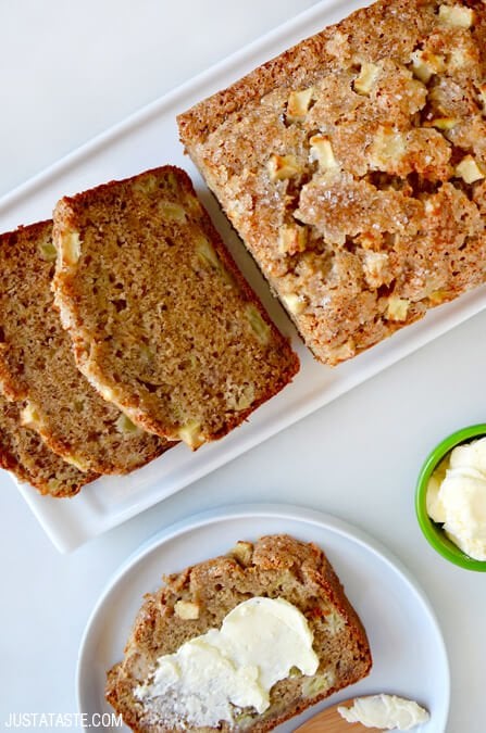 Apple Cinnamon Banana Bread