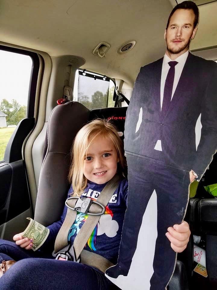 Girls Gets Chris Pratt Cut-Out For Her Birthday