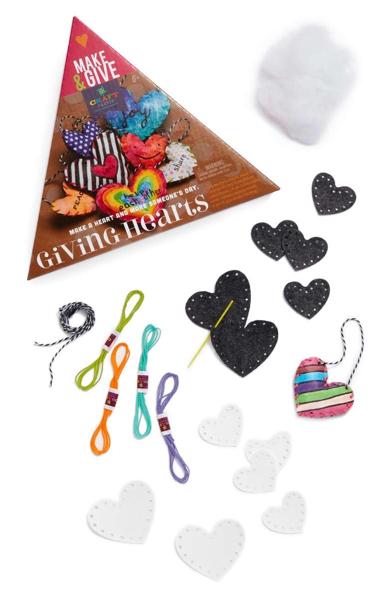 Craft-Tastic Make & Give Giving Hearts Craft Kit
