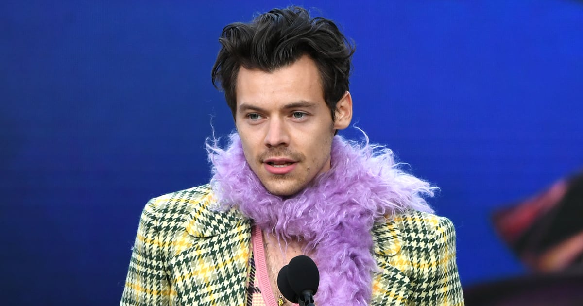Harry Styles’s Grammys Boas Momentarily Distracted Us From His NSFW Banana Necklace