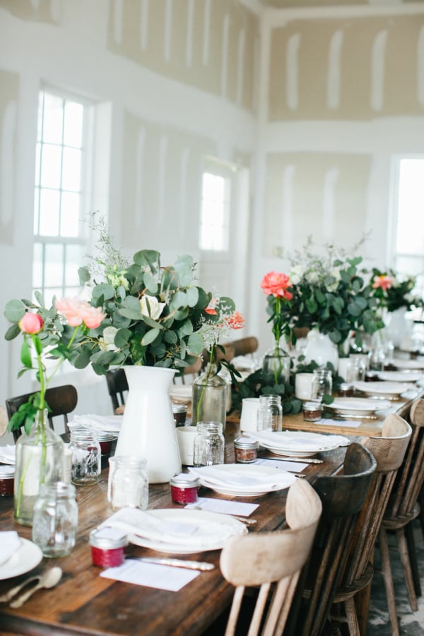 HGTV Fixer Upper Hosts Surprise Anniversary Party