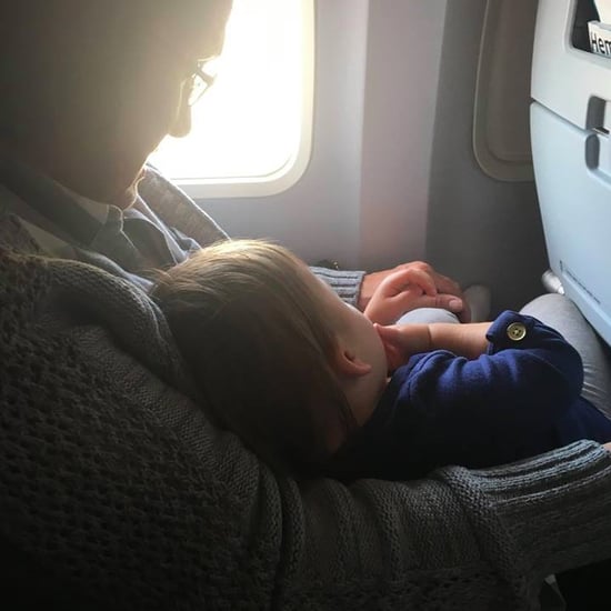 Strangers Help Mom Flying With a Baby