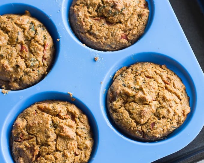 Broccoli Pizza Muffins