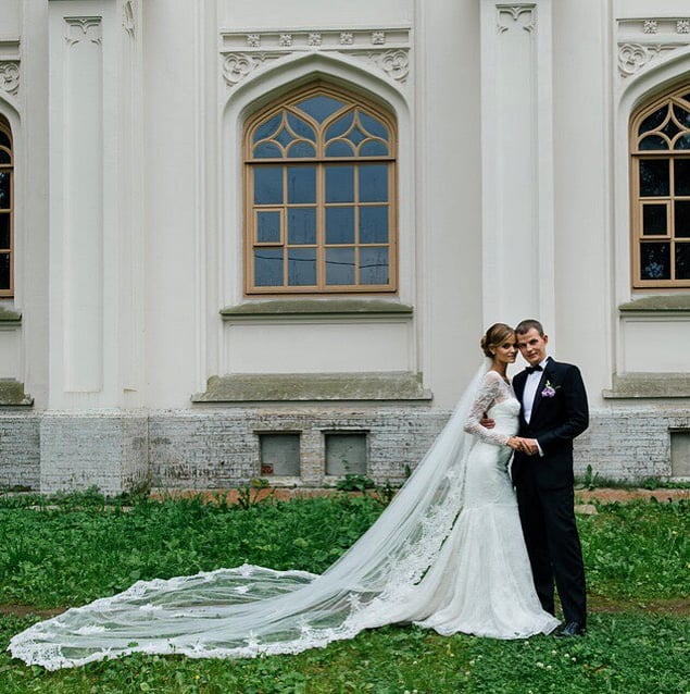 Victoria's Secret Model Wearing Zac Posen Davids Bridal Gown