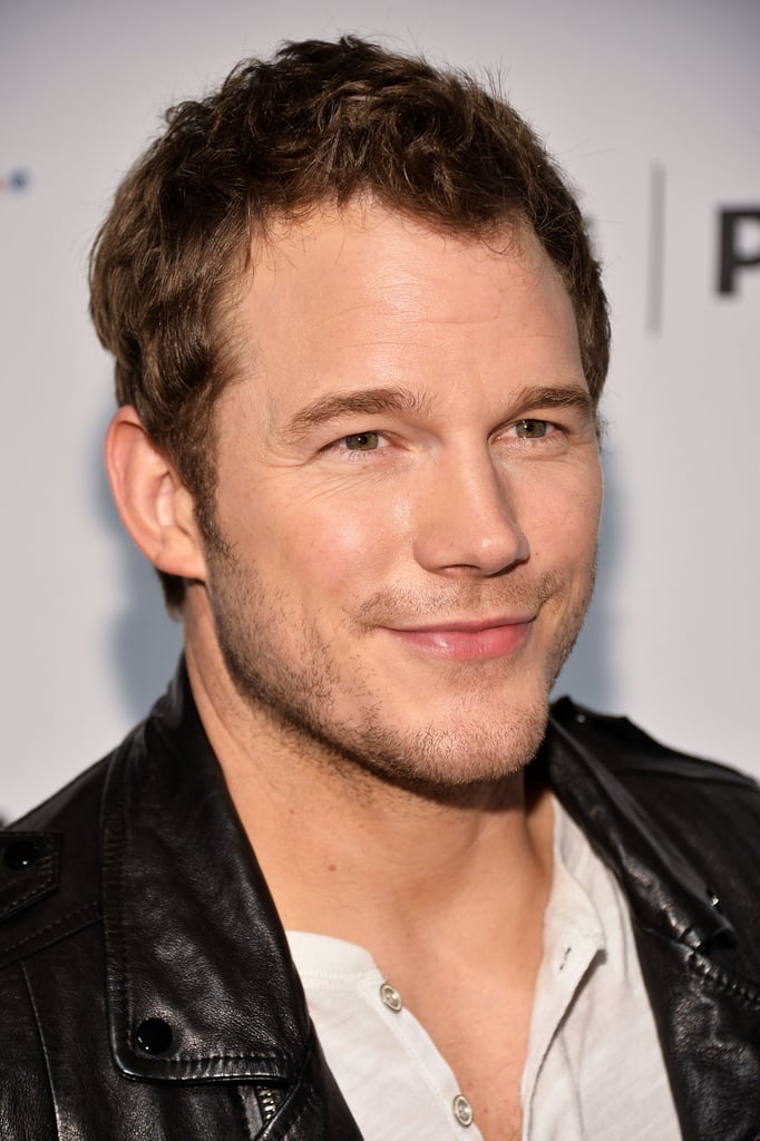 Chris Pratt Smirks | Pictures