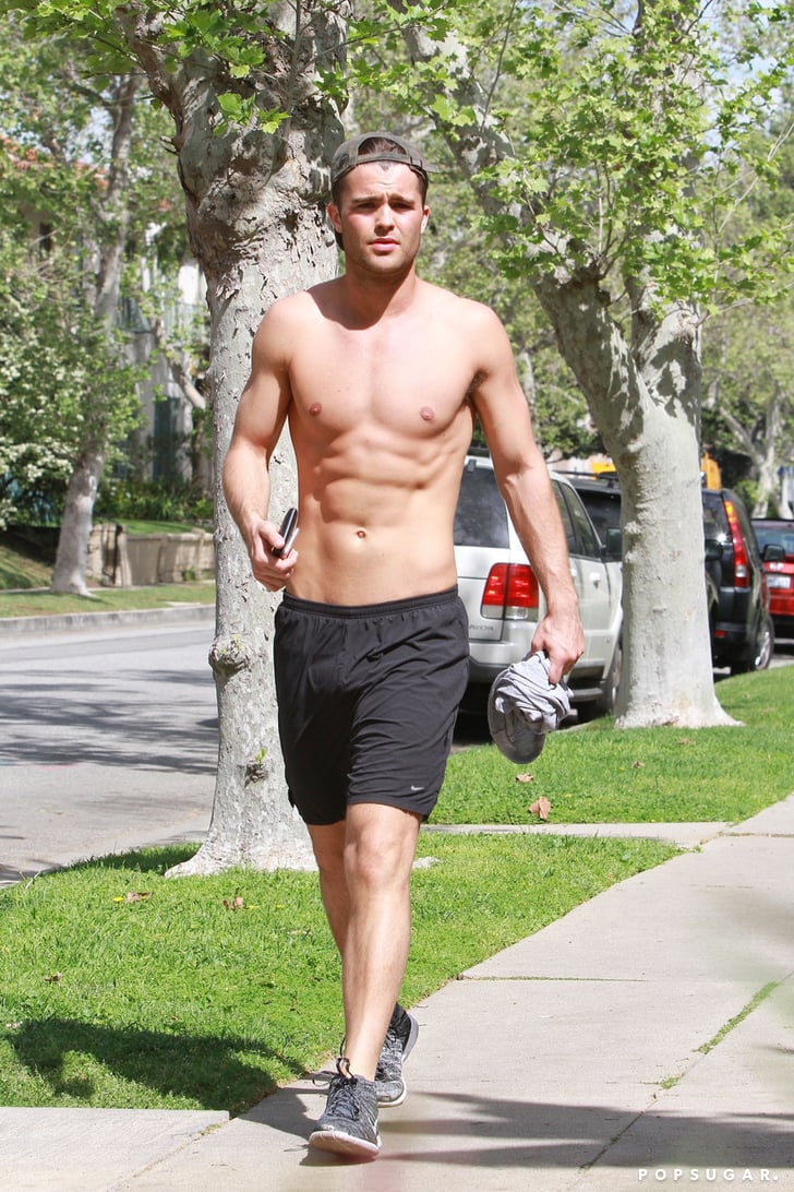 Spencer Boldman Running Shirtless in LA POPSUGAR Celebrity Photo 2